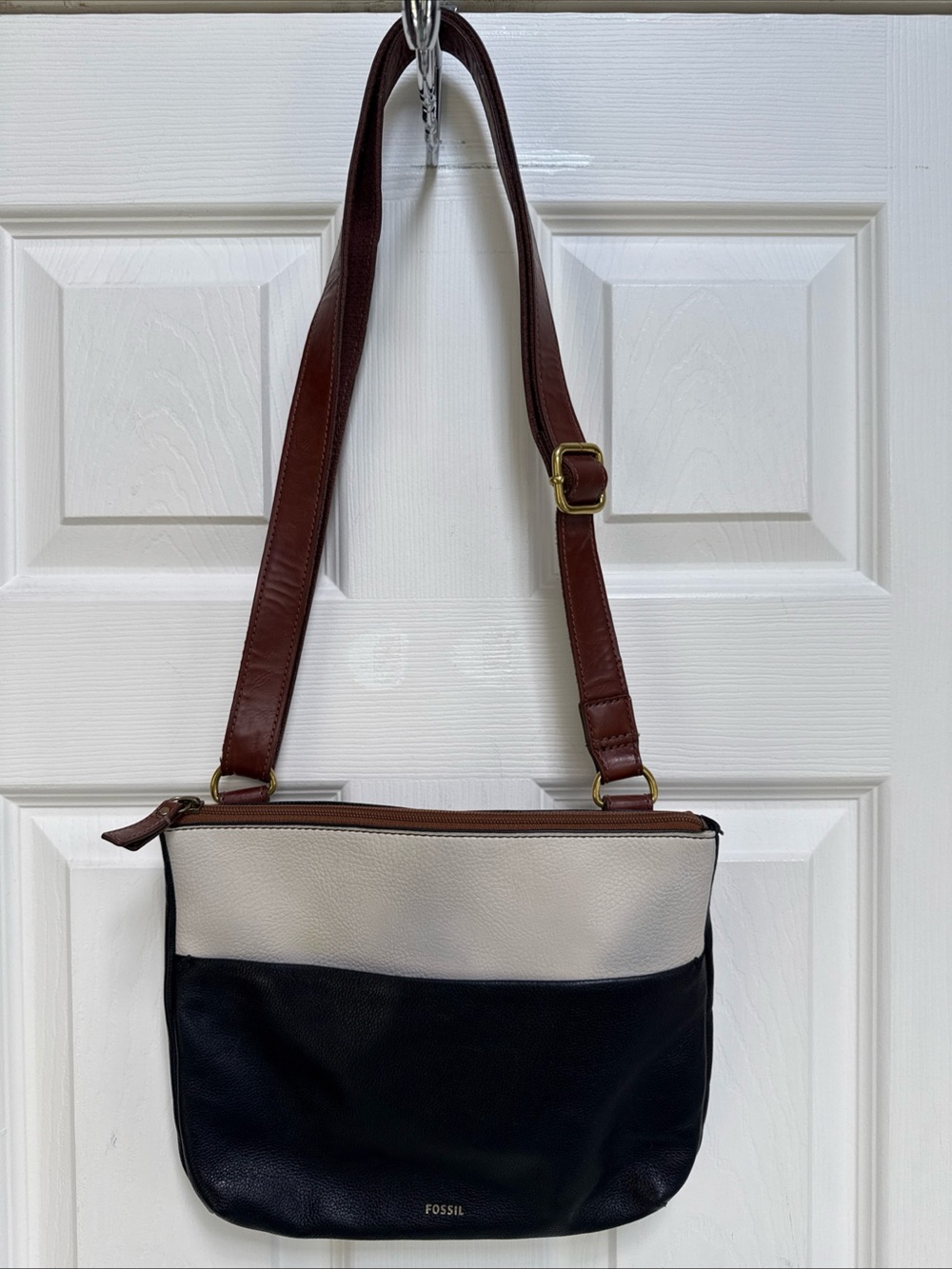 FOSSIL Crossbody Black Taupe Colorblock Pebbled Leather Shoulder Bag Crossbody